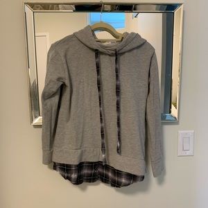 Gray pullover hoodie